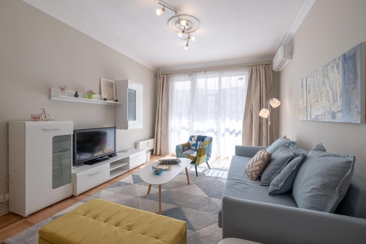 Two Bedroom Apartment Near To Doctors Garden Sofia Exterior photo